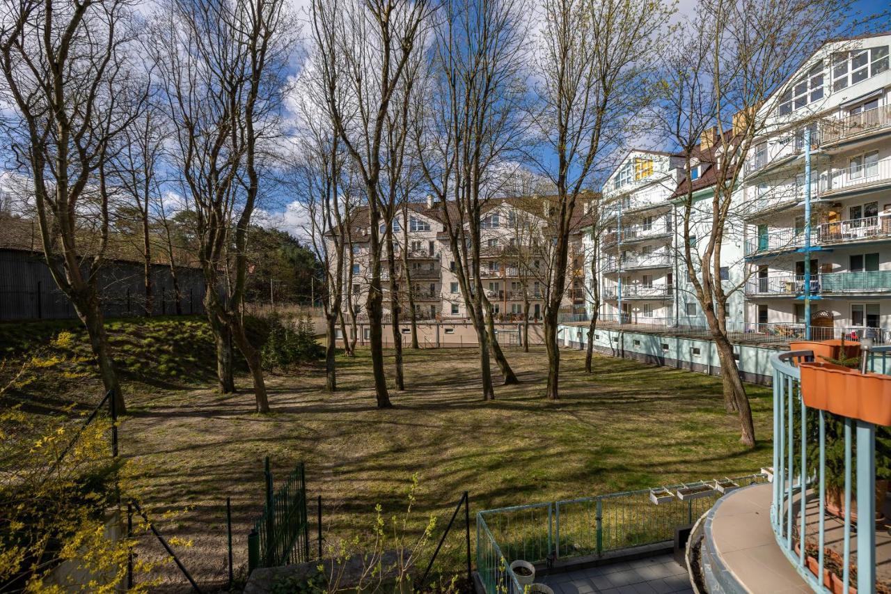 Apartament Sklodowskiej-Curie By Renters Мендзиздрое Екстериор снимка