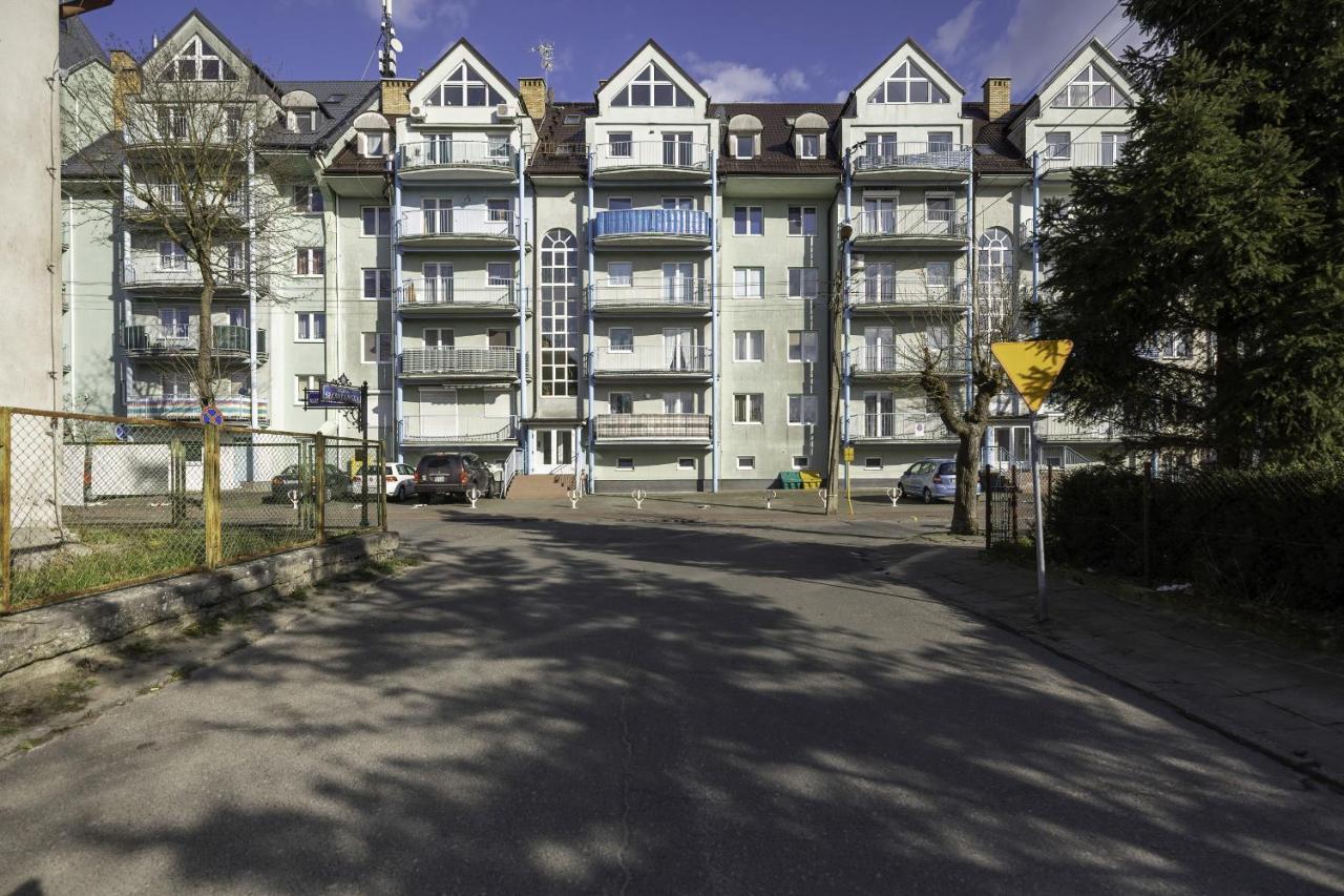 Apartament Sklodowskiej-Curie By Renters Мендзиздрое Екстериор снимка